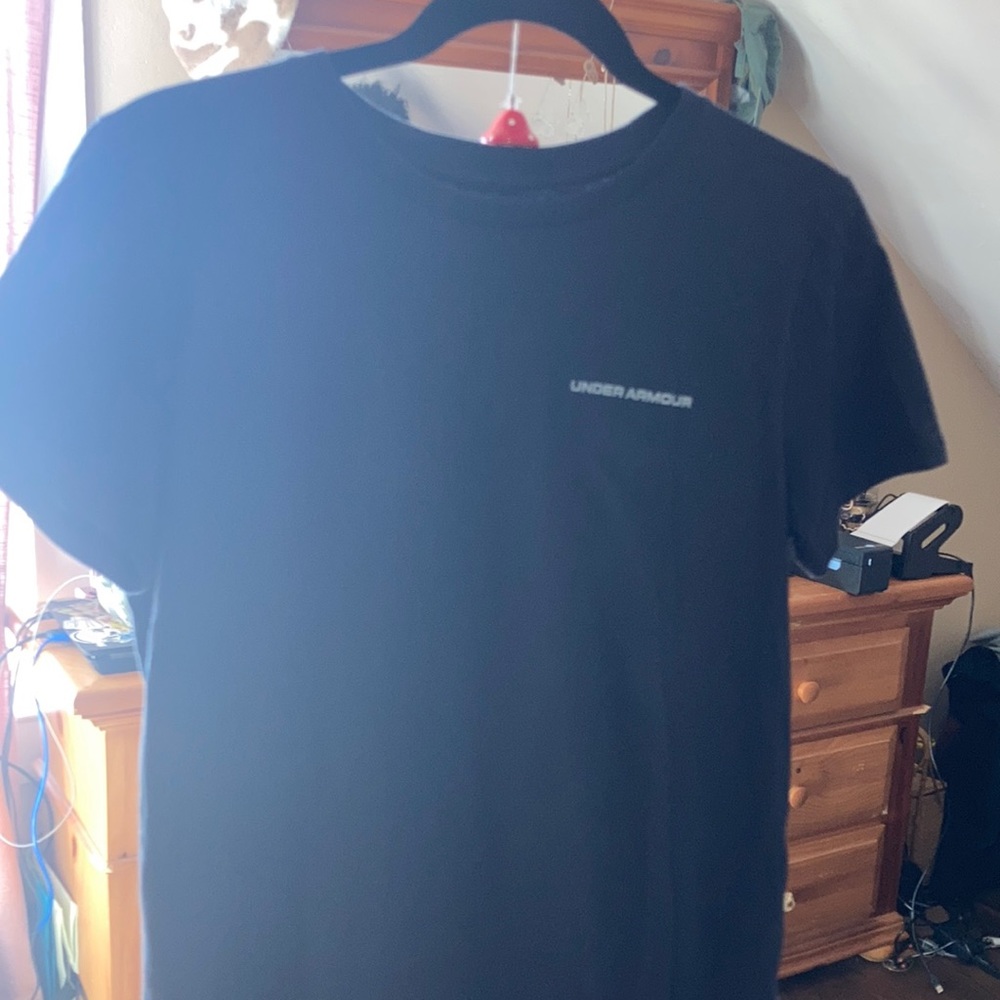 Under Armour loose fit shirt